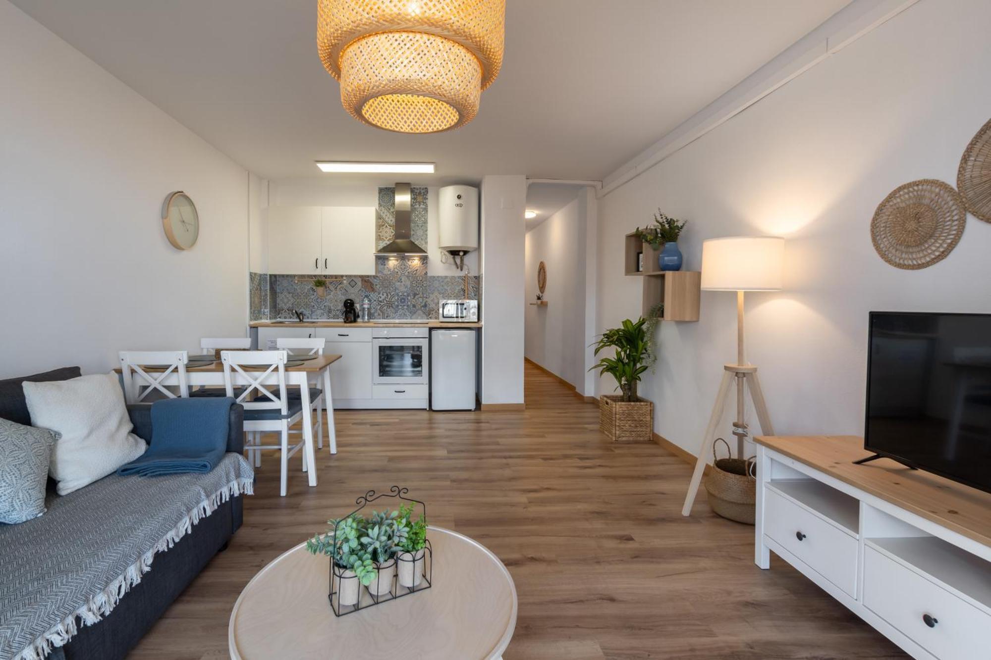 Renovated Apartment On Beachside With Pool Nerja Exterior foto